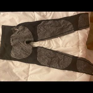 DoYouEven Seamless Contour Leggings